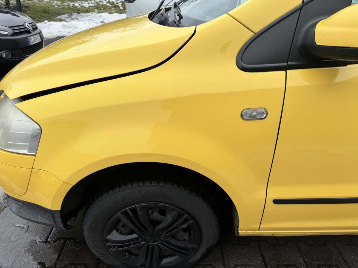 VW Fox original Kotfl&uuml;gel vorn links LY1C Sonnengelb Bj.2007